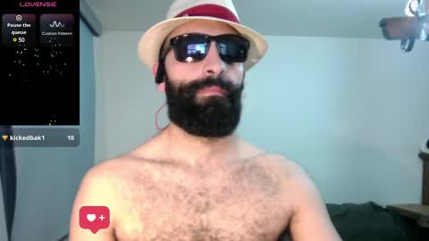 Snapshot of ona_nisme chatting on February 22, 6:28 am ona nisme online show from February 22, 6:28 am