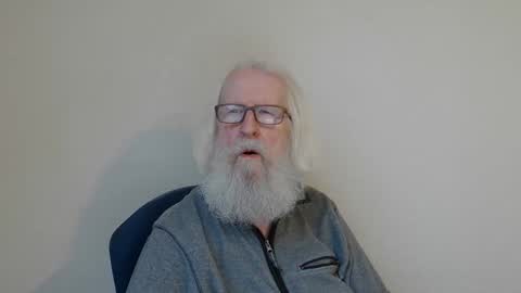 Somewhere over the rainbow online show from January 8, 8:09 am