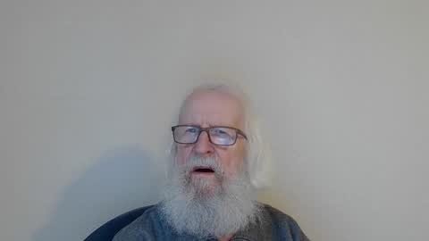 Somewhere over the rainbow online show from December 14, 7:58 am