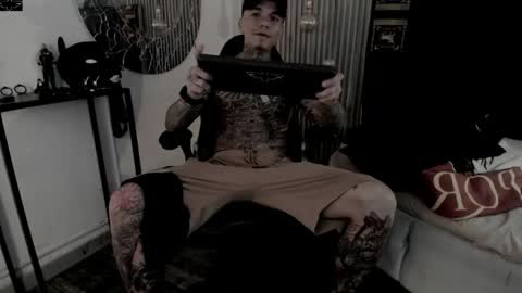     ... online show from April 27, 9:23 pm
