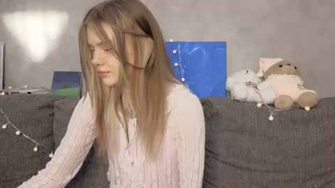 Eva online show from June 18, 1:38 pm