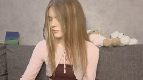 Eva online show from July 5, 1:29 pm