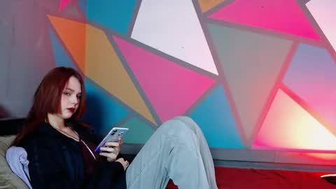 onessandra online show from March 16, 1:53 am