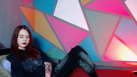 onessandra online show from March 14, 4:05 am