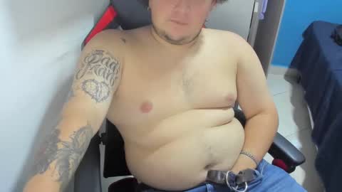 Andres INDEPENDENT MODEL online show from November 2, 12:10 am