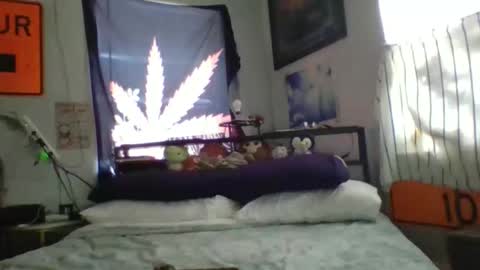 onlygodcan14 online show from May 9, 7:31 pm
