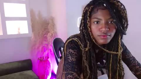 onyx_ebony online show from October 28, 2:18 pm