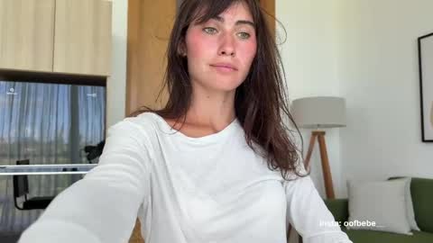 Helen online show from May 2, 4:40 am