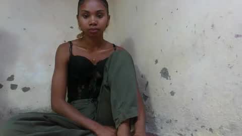 oooosoavizara online show from May 23, 6:37 pm