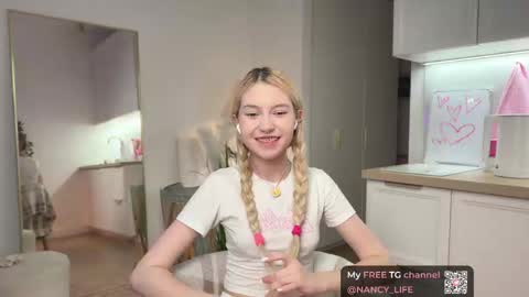 Nancy online show from January 9, 9:09 pm