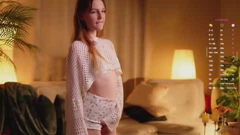 oopssocute online show from March 19, 3:17 pm