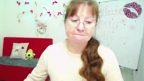 Vanessa online show from April 27, 5:05 am