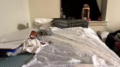 Snapshot of opalockajoe chatting on December 24, 8:22 am TsJojo online show from December 24, 8:22 am