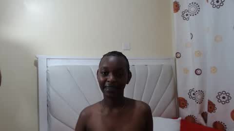 opulent_vixen online show from April 25, 9:45 pm