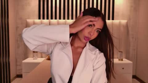 Oriana F online show from March 9, 8:13 pm