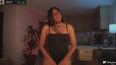 Orla online show from October 30, 2:12 am