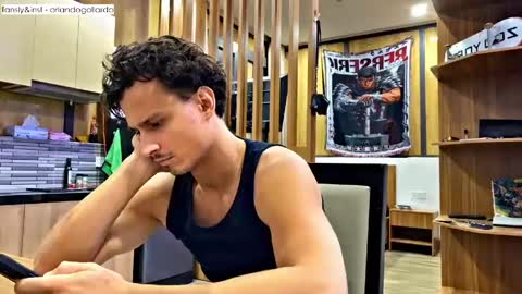 Fansly and Instagram -  online show from June 3, 2:33 pm