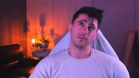 Snapshot of oscar_miller_ chatting on October 13, 9:39 pm Oscar online show from October 13, 9:39 pm