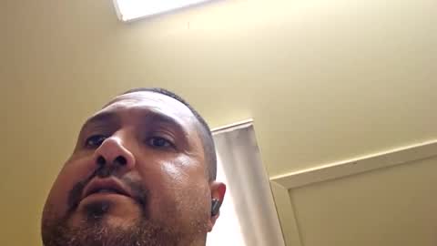 oscarh7979 online show from November 22, 10:46 am