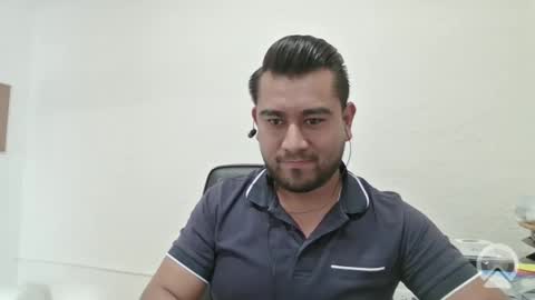 oskregal online show from May 4, 8:37 pm