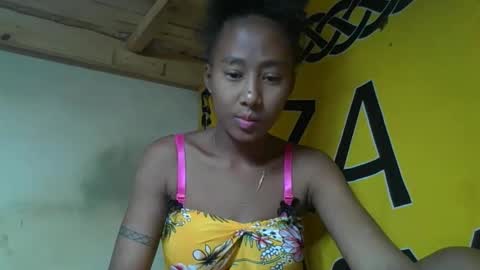 osnique online show from March 10, 4:39 am