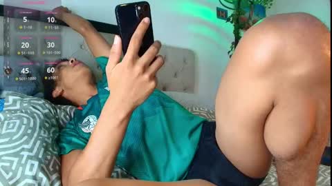 ostin 18hot online show from May 24, 2:41 am