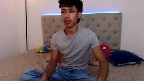 ostin 18hot online show from October 13, 3:08 am