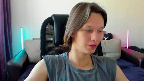 Ostin online show from April 30, 2:49 am