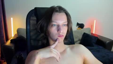 Ostin online show from August 2, 8:21 pm