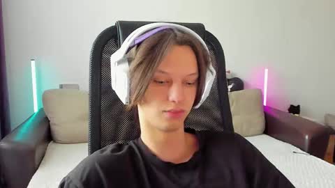 Ostin online show from February 12, 4:38 am