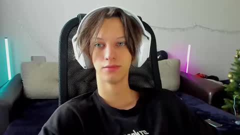 Ostin online show from January 8, 6:19 am