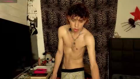 Princces Albert online show from March 13, 3:43 am