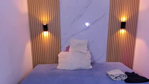 Otto Andrew online show from March 11, 10:57 pm