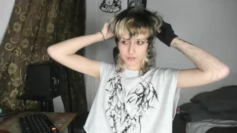 Otto 3 online show from May 25, 5:35 am