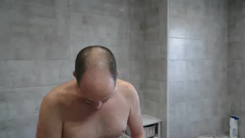 Snapshot of oversize13 chatting on October 30, 3:56 pm oversize13 online show from October 30, 3:56 pm