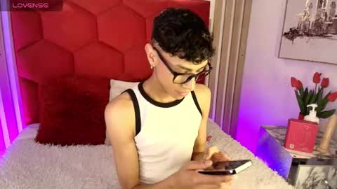 Owen online show from June 11, 3:26 am