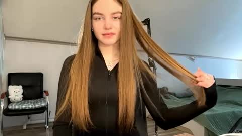 Kate online show from March 15, 5:23 am