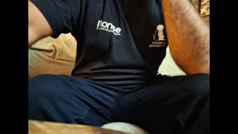 p326032 online show from October 31, 9:26 pm