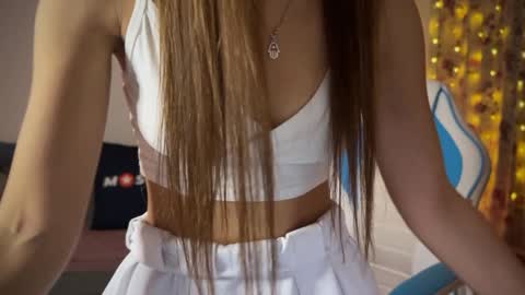 Polli    IG    paaulina love   online show from December 27, 2:12 pm