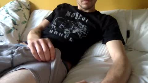 paintdude424 online show from June 16, 5:39 pm