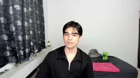Snapshot of pakun_ chatting on October 10, 1:33 am pakun_ online show from October 10, 1:33 am