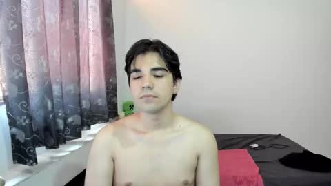 Snapshot of pakun_ chatting on September 21, 5:39 pm pakun_ online show from September 21, 5:39 pm