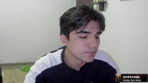 pakun_ online show from May 2, 1:55 am