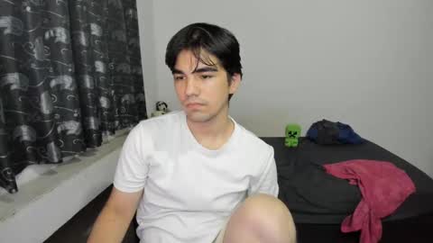 Snapshot of pakun_ chatting on September 16, 2:02 am pakun_ online show from September 16, 2:02 am