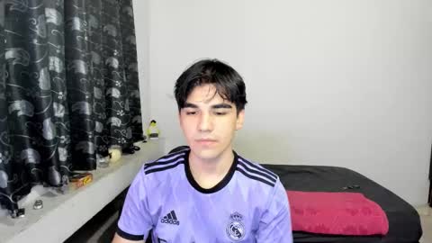 Snapshot of pakun_ chatting on October 11, 1:54 am pakun_ online show from October 11, 1:54 am