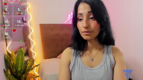 palmerfox_tay online show from November 26, 3:59 am