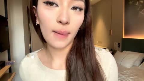 Paw Paw online show from January 14, 7:49 am