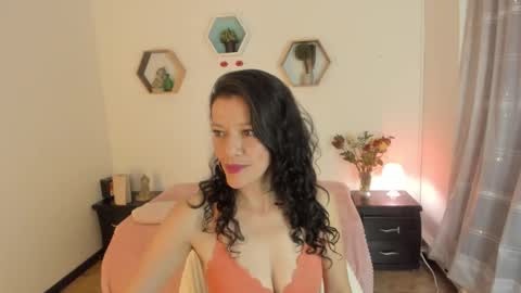 Paloma  online show from February 13, 8:56 pm