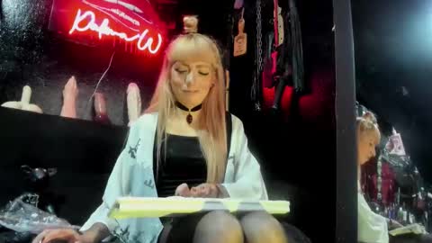 Paloma online show from October 3, 10:07 pm