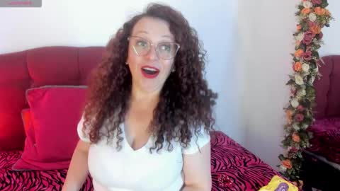 You can call me Mommy Goddess Queen online show from January 12, 9:44 pm